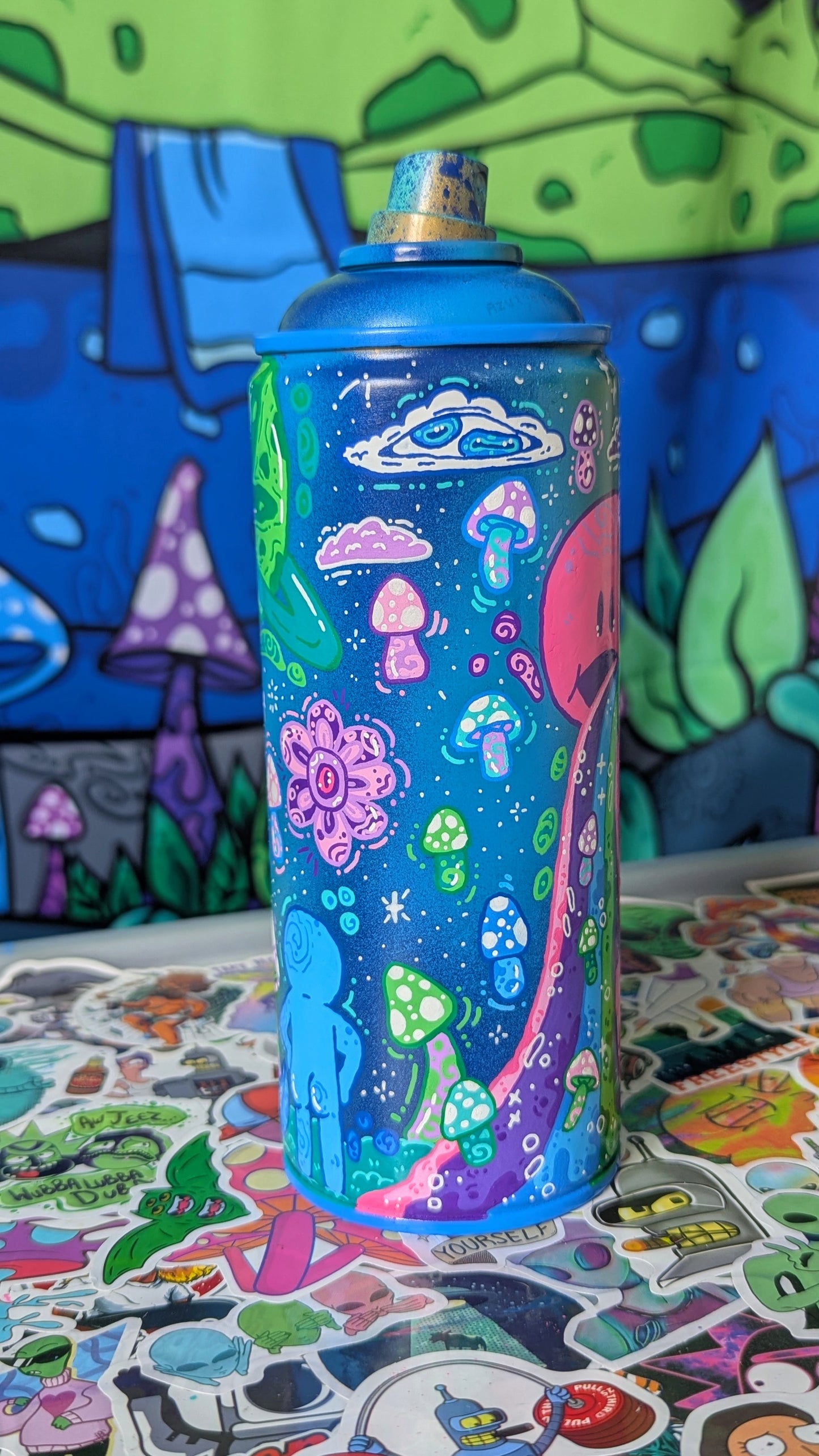 Bonhomme Rose qui Vomis